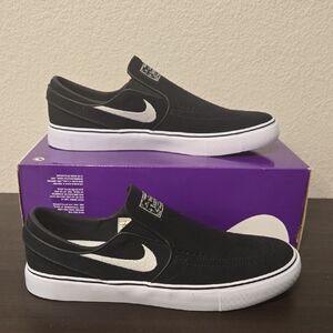 Nike Black and White Slip-On Men's Sneakers Size 9